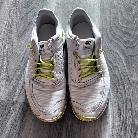 NIKE Free Run 5.0 Womens Size 9.5 Running Shoes Grey Green White - Picture 2 of 6